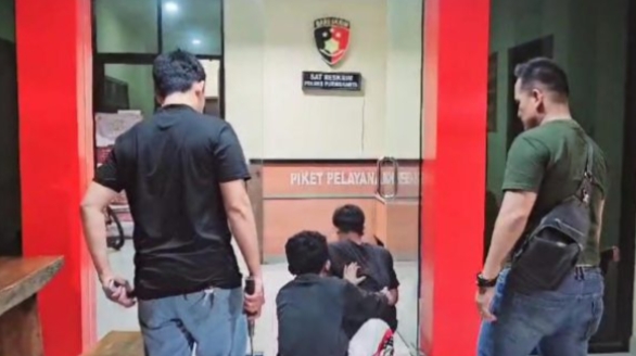 Para tersangka saat diamankan Satreskrim Polres Purwakarta, Jawa Barat, Kamis 24 Oktober 2024.