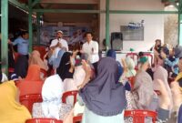 Pengobatan gratis Calonkada Purwakarta Zeinjo di Wanakarta, Purwakarta, Jabar.