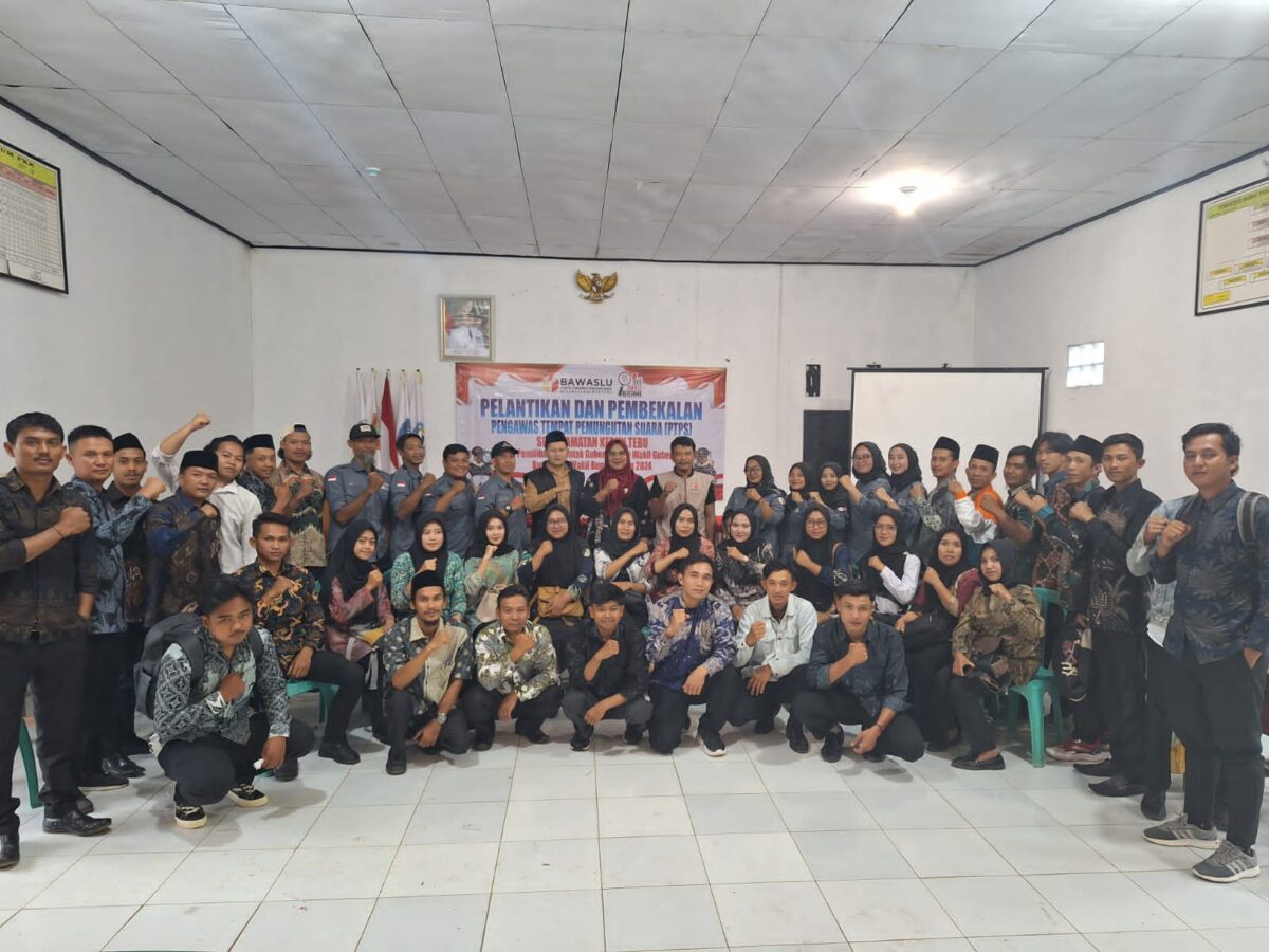 Foto bersama PTPS Lampung Barat usai dilantik.