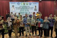 Foto bersama peraih lomba UKS dan Madrasah asal Tanggamus, Kamis 7 Nopember 2024.