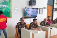 Kajari Tanggamus Adi Fakhrudin bersama jajarannya saat melaksanakan jumpa pers penetapan tersangka, Rabu 13 November 2024 | Herdi/Media Prioritastv.com.