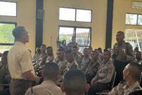 Pemateri saat memberikan ilmu pertanian kepada siswa bintara SPN Polda Lampung.
