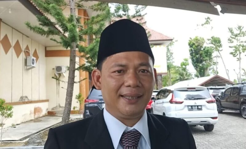 Ustad Heru Antori setelah dilantik sebagai Anggota DPRD Tanggamus, Kamis 14 November 2024.