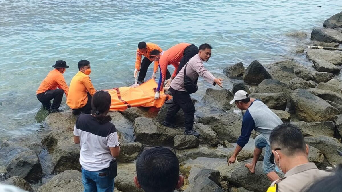 Penemuan Mayat di Pantai Lampung Selatan, Selasa 19 November 2024.