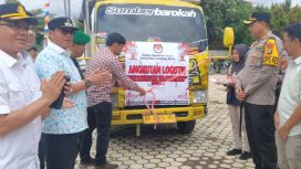 Pelepasan Logistik KPU Lampung Barat, Minggu 24 November 2024.