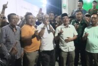 Pasangan Berani dan Pendukungnya saat Merayakan Kemenangan, Rabu 27 November 2024, malam | Suroso/Media Prioritastv.com.