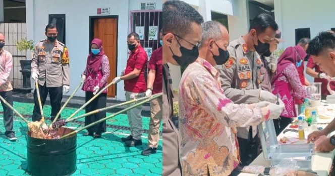 
 Kolase foto pemusnahan  barang bukti dengan cara dibakar dan diblender, Kamis 21 November 2024 | Herdi/Media Prioritastv.com.