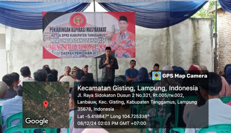 Ketua DPRD Tanggamus, Agung Setyo Utomo saat memberikan sambutan dalam reses di Kecamatan Gisting, Minggu 8 Desember 2024, sore.