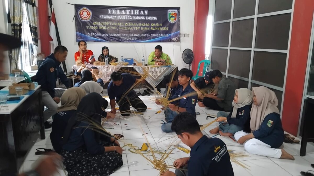 Pelatihan Karang Taruna di Pekon Batu Kramat, Kota Agung Timur, Tanggamus, Kamis 19 Desember 2024 | Herdi/Media Prioritastv.com.