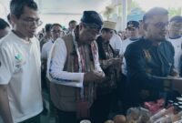 Mensos RI Saefullah Yusuf saat menghadiri peringatan HKSN di Kabupaten Pringsewu, Jumat 20 Desember 2024.
