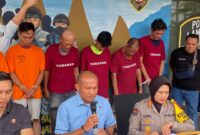 Para pelaku pungli saat dihadirkan dalam konferensi pers Polda Lampung, Sabtu 21 Desember 2024 | Dok. Polda Lampung.