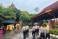 Pengamanan Slanik Waterpark oleh Polda Lampung, Kamis 26 Desember 2024 | Dok. Humas Polda Lampung.