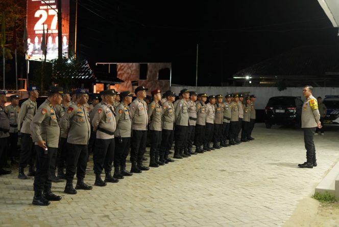 
 Kapolres Tulang Bawang Monitoring Kedatangan Surat Suara Dari PPK Ke KPU, Ini Tujuannya