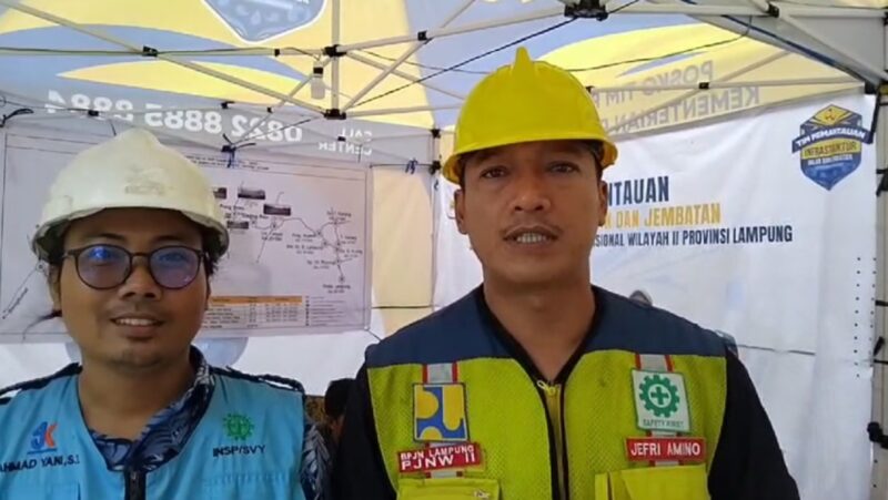 Jepri Amino, Tim Posko Nataru PPK 2.1 BPJN Lampung di Tanggamus saat memberikan keterangan, Jumat 27 Desember 2024 | Herdi/Media Prioritastv.com.