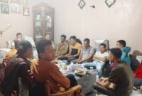 Musyawarah Pemilihan Ketua, Sekretaris, dan Bendahara DPK Apdedi Ulu Belu Tanggamus di kediaman Kepala Pekon (Kakon) Muara Dua, Asuki, Selasa (14/01/2025) | Dok. Istimewa.
