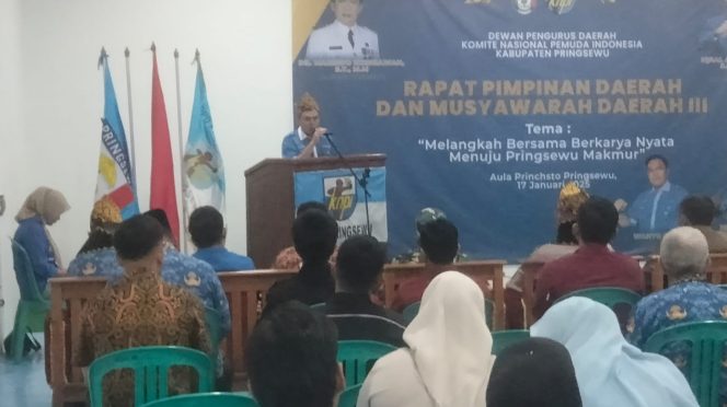 
 Rapat Pimpinan Daerah (Rapimda) dan Musyawarah Daerah (Musda) III KNPI di Aula Princhsto, Pringkumpul, Pringsewu Selatan pada Jumat 17 Januari 2025 | Samuel/Media Prioritastv.com.