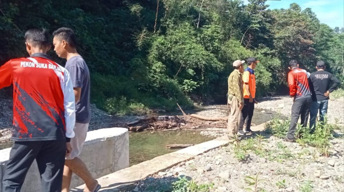 Peninjauan BPBD Tanggamus di bendungan way pihabung, sukabanjar, kota agung timur, Jumat 24 Januari 2025.