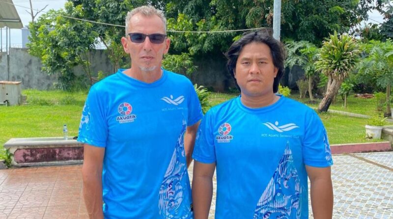 Coach David Armadoni saat bersama Ketua WDS Aquatic Swimming Club Lampung, Akbar Sigartma di Kolam Renang Pahoman, Bandar Lampung, Selasa 28 Januari 2025 | Dok. Putra.