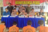 Kapolres Lampung Tengah AKBP Andik Purnomo Sigit saat menyampaikan pengungkapan pengerar Narkoba dalam konferensi pers di Mapolres setempat, Jumat 31 Januari 2025.