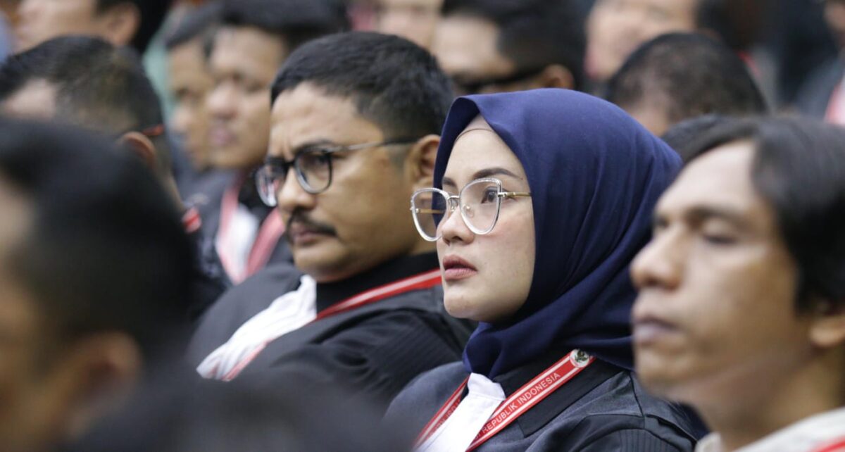 Kuasa Hukum Pemohon hadir pada persidangan Pengucapan Putusan/Ketetapan Perkara Nomor 147/PHPU.BUP-XXIII/2025 Perselisihan Hasil Pemilihan Umum Bupati Kabupaten Pringsewu, Rabu (5/2) di Ruang Sidang Pleno MK. Foto Humas/Bayu.
