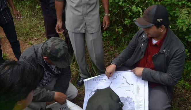 
 Gindha Ansori Wayka saat menunjukan peta PT BMM | Dok. Istimewa.