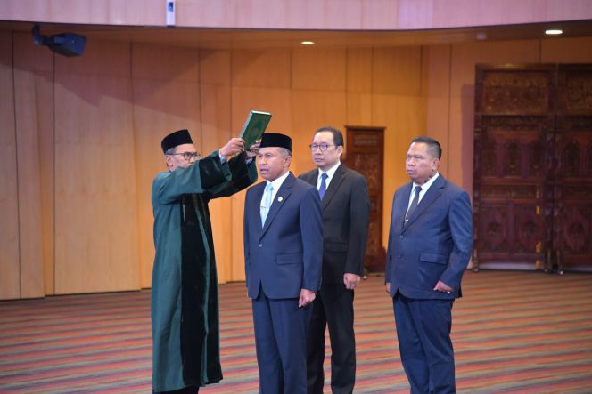 
 Pengambilan Sumpah Marsekal Muda TNI Mohammad Syafii sebagai Kepala Badan Nasional Pencarian dan Pertolongan (Basarnas) pada Jumat (21/2/2025) | Dok. Humas Basarnas.