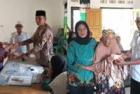 Kolase foto penyaluran BLT-DD di Pekon Banjar Manis, Cukuh Balak, Tanggamus, Jumat 20 Maret 2025 | A.Hayat Purba/Media Prioritastv.com.