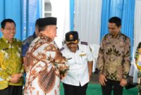 Plt. Kepala Dinas Perhubungan, Drs.


Sabar M. Sitanggang, saat nenyambut Bupati dan rombongan di Rest Area Dishub, Jumat 28 Maret 2025 | Dok. Kominfo Tanggamus.