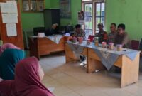 Para penerima BLT-DD Pekon Sidorejo, Kecamatan Sumberejo, Tanggamus, Kamis 10 April 2025 | Mustar Arifin/Media Prioritastv.com.