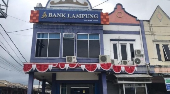Gedung Bank Lampung di Kota Agung Tanggamus, Rabu 16 April 2025 | Edi Hidayat/Media Prioritastv.com.