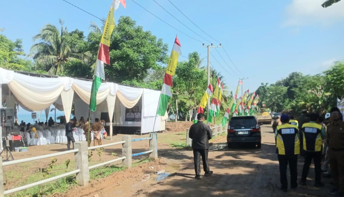Kesiapan penyambutan Gubernur Lampung, RMD di Pekon Tegineneng, Limau, Tanggamus, Senin 28 April 2025 | Herdi/Media Prioritastv.com.
