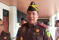 Kepala Kejati Lampung, Kuntadi saat memberikan keterangan  usai Rapat Koordinasi Pemerintah Provinsi Lampung, Rabu 16 April 2025.