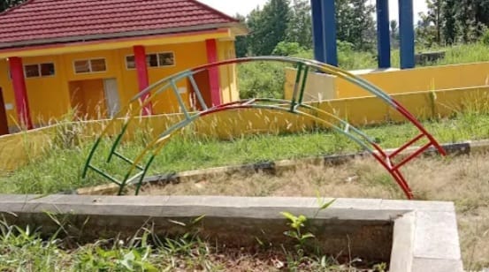 Pemandangan miris mangkraknya rest area Pugung, Tanggamus yang diabadikan Minggu 4 Mei 2025 | Dok.GMPDP Provinsi Lampung.