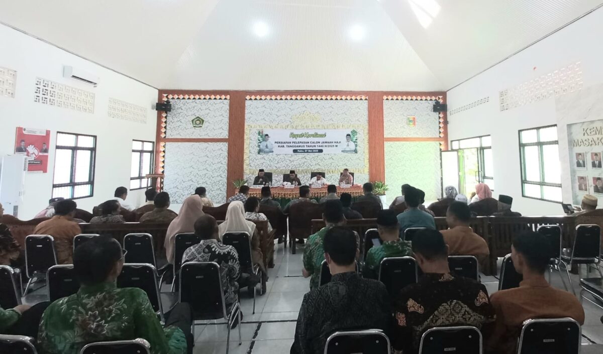 Rapat kesiapan pemberangkatan calon haji Tanggamus di Aula Kemenag Tanggamus, Rabu 7 Mei 2025 | Herdi/Media Prioritastv.com.