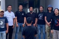 Tersangka Halimi setelah ditangkap dan dirilis Polres Tanggamus, Rabu 12 Mei 2025 | Dok. Humas Polres Tanggamus.