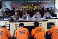Kapolres Tanggamus AKBP Rahmad Sujatmiko saat memimpin Konferensi Pers, Jumat 16 Mei 2025 | Herdi/Media Prioritastv.com.