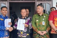 Peyerahan berita acara verifikasi pemekaran calon pekon Girimulyo dari induknya Pekon Ngarip Ulu Belu, Kamis 22 Mei 2025 | Asrul Ariski/Media Prioritastv.com.