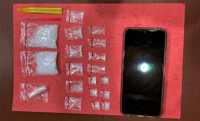 
 Gasak Narkoba di Dente Teladas, Polisi Ringkus Seorang Bandar dan Amankan 20 Gram Lebih Sabu