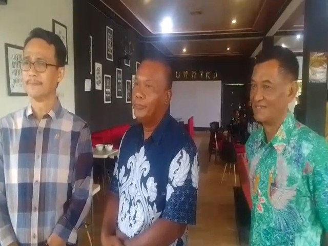 Komisi lV DPRD Kabupaten Pringsewu saat melakukan sidak gabungan. (Wan/Prioritastv.com)