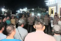 Kabag SDM Polres Tanggamus Kompol Sarwani saat memberikan arahan personil Sat Kamling yang dinilai, Kamis 19 Juni 2025 | Dok. Humas Polres Tanggamus.