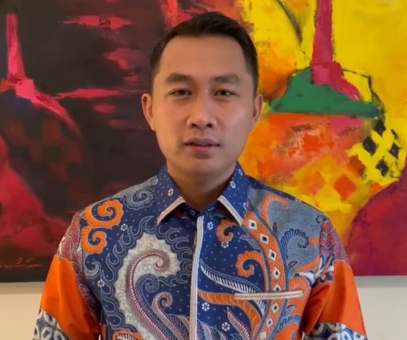 Ketua DPRD Tanggamus Agung Setyo Utomo saat menyampaikan ucapan Hari Bhayangkara ke 79 Tahun 2025 | Ist.