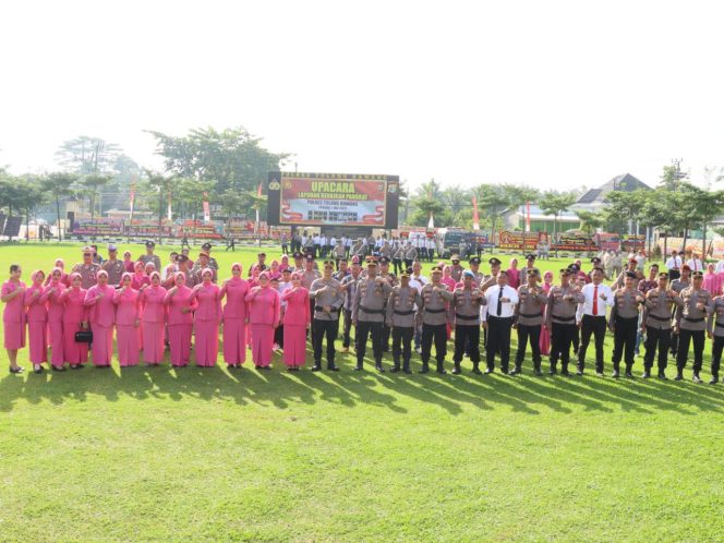 
 Pesan Kapolres Tulang Bawang Saat Memimpin Upacara Laporan Kenaikan Pangkat Periode 1 Juli 2025