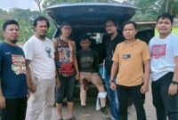 Tersanga M alias H alias Y dengan kondisi luka tembak di bagian kaki usai usai ditangkap polisi, Rabu 23 Juli 2025 | Ist.