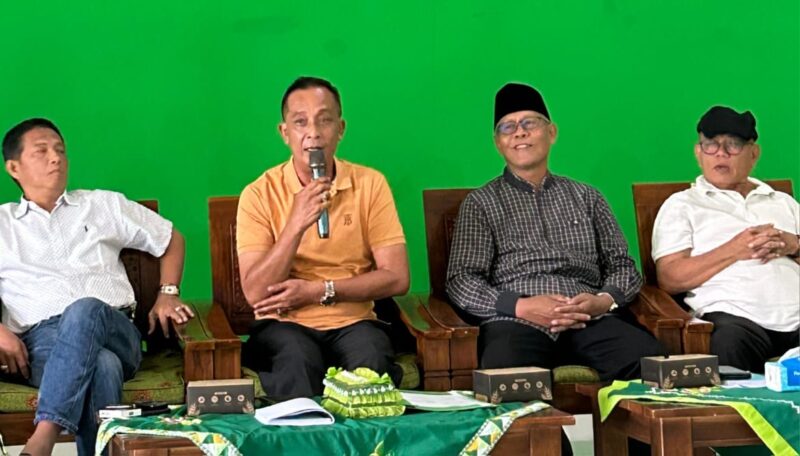 Ketua umum terpilih KONI Tanggamus, Hi. Nuzul Irsan saat menyampaikan arahan di Gedung Global Nusantara, Gisting, Senin 30 Juni 2025 |  Herdi/Media Prioritastv.com.