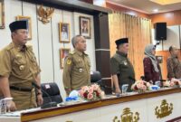 Bupati Tanggamus saat pembukaan sosialisasi literasi keuangan dan pasar modal di aula Setdakab Tanggamus, Selasa 22 Juli 2025 | Herdi/Media Prioritastv.com.