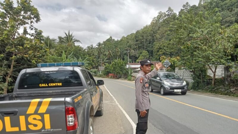 Anggota Polsek Semaka Polres Tanggamus saat melaksanakan patroli sore di wilayah hukumnya, Selasa 22 Juli 2025 | Dok. Humas Polres Tanggamus.
