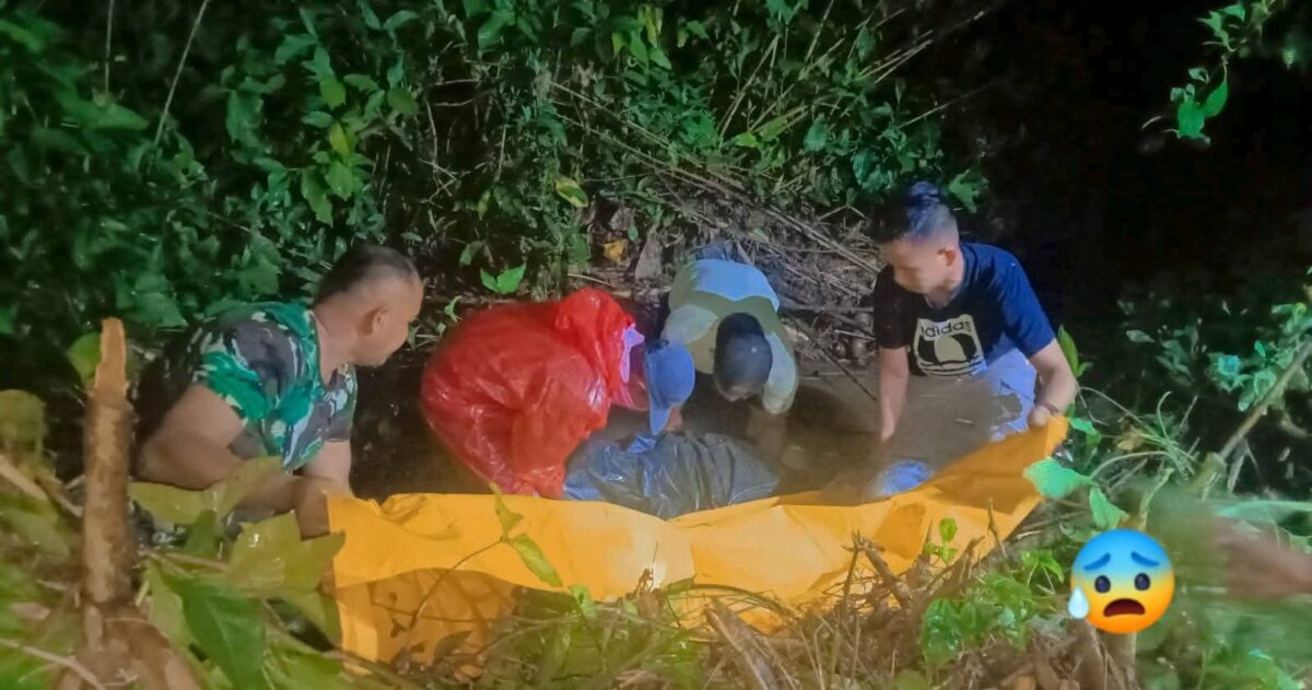 Tim gabungan saat mengevakuasi jasad Beri di Sungai Nagari Berok, Kecamatan Pancung Soal, Kabupaten Pesisir Selatan, Jumat 1 Agustus 2025, malam | Ist.
