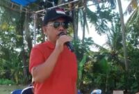 Kakon Wates Timur, Gading Rejo, Pringsewu, Tamrin saat memberikan sambutan dalam jalan sehat di wilayahnya sebelum meninggal dunia, Sabtu 24 Agustus 2025 | Ist.