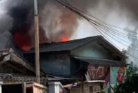 Kebakaran di Panjang Bandar Lampung. Source: Ist