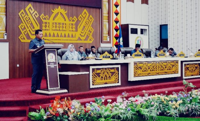 Rapat paripurna Paripurna DPRD Pringsewu, Selasa (2/9/2025).